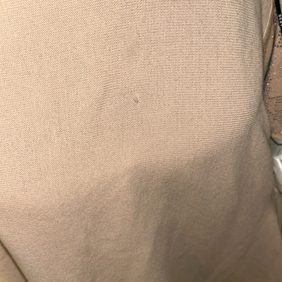 Cozy DKNY Cardigan size M/L - Picture 12 of 13